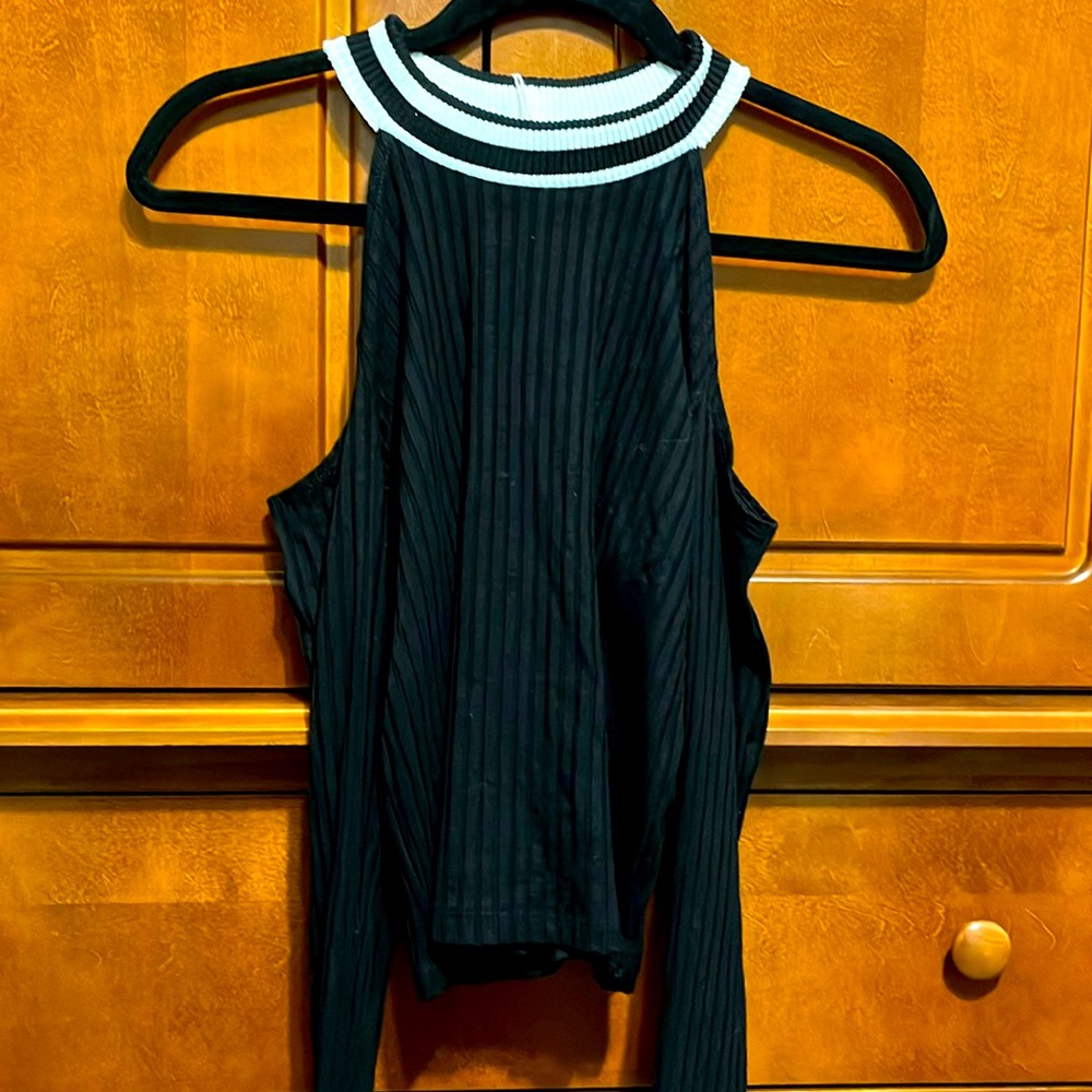 NWT LNA sweater